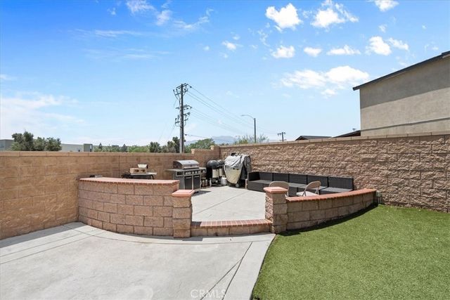3895 W Bodega Way, San Bernardino, CA 92407