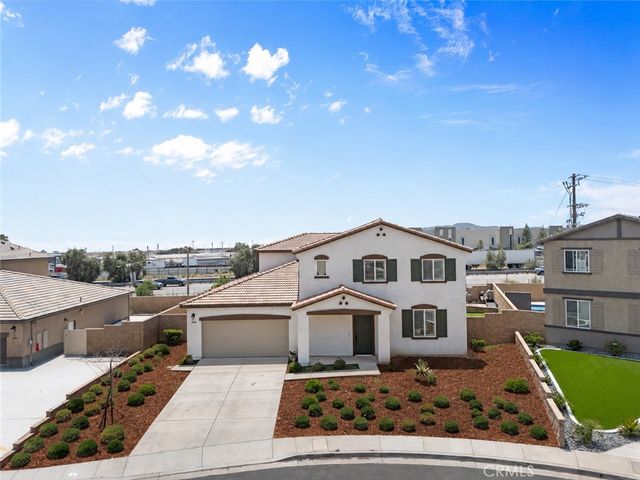 3895 W Bodega Way, San Bernardino, CA 92407