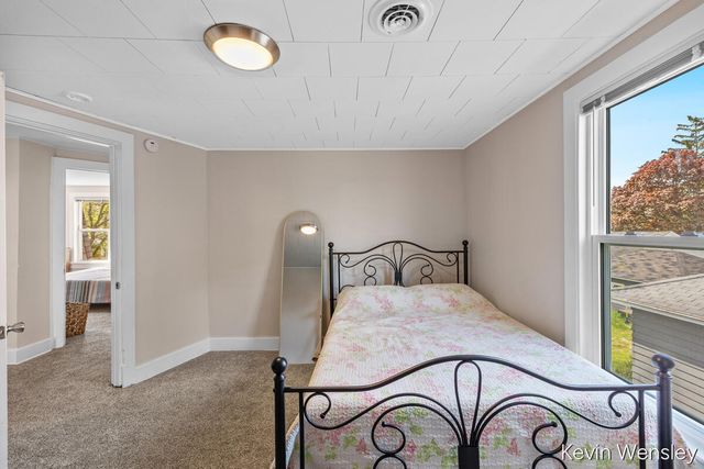 1312 Leonard Street, Grand Rapids, MI 49505