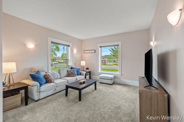 1312 Leonard Street, Grand Rapids, MI 49505