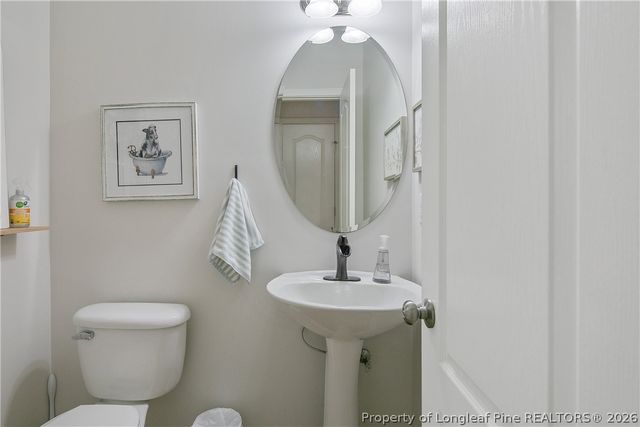 522 Hammond Farm Road, Hope Mills, NC 28348