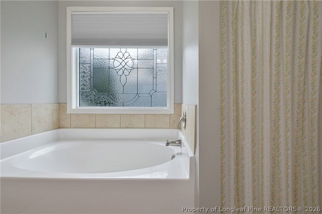 522 Hammond Farm Road, Hope Mills, NC 28348