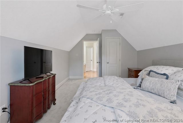 522 Hammond Farm Road, Hope Mills, NC 28348