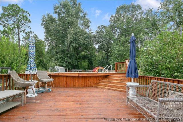 522 Hammond Farm Road, Hope Mills, NC 28348