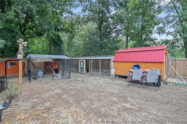 522 Hammond Farm Road, Hope Mills, NC 28348