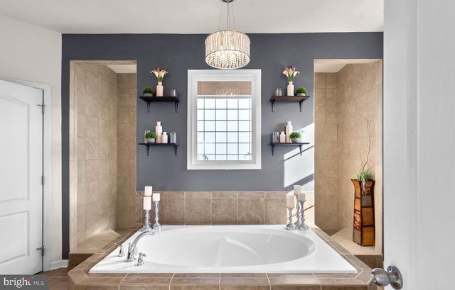 6616 OSBORNE HILL DR, Upper Marlboro, MD 20772