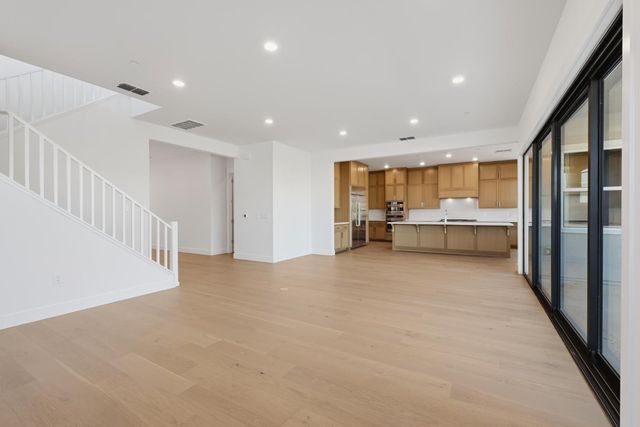 751 Bandera Dr, Rocklin, CA 95765