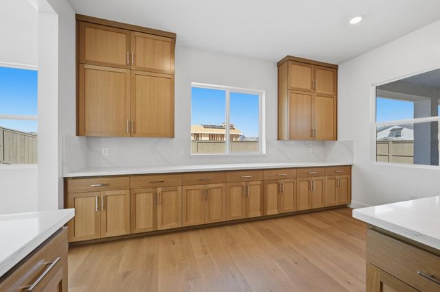 751 Bandera Dr, Rocklin, CA 95765