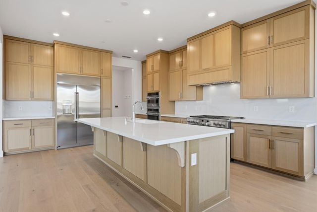 751 Bandera Dr, Rocklin, CA 95765