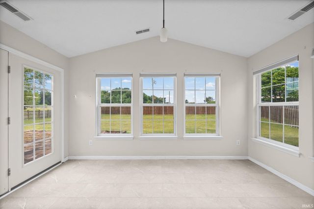 6066 Buchanan Drive, West Lafayette, IN 47906