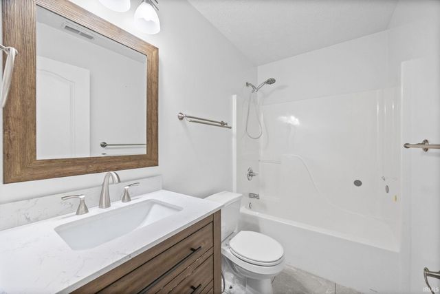 6066 Buchanan Drive, West Lafayette, IN 47906