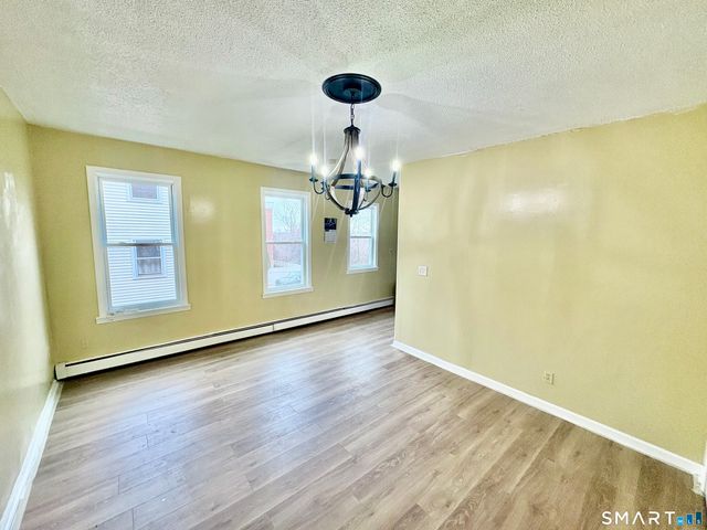 202 Bellevue Street A, Hartford, CT 06120