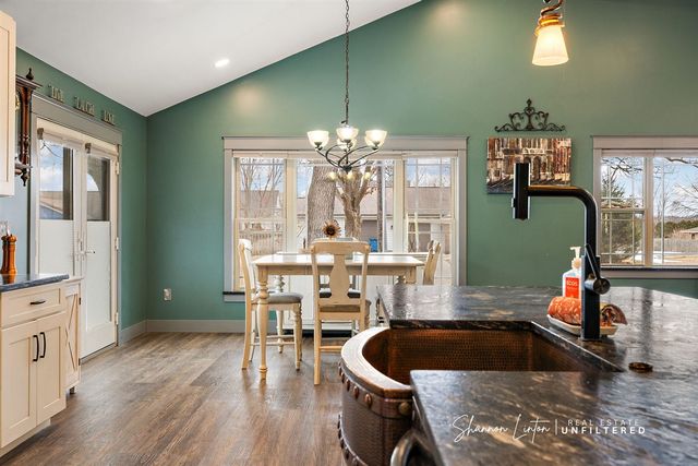 15777 Rannes Street, Spring Lake, MI 49456