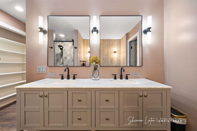 15777 Rannes Street, Spring Lake, MI 49456