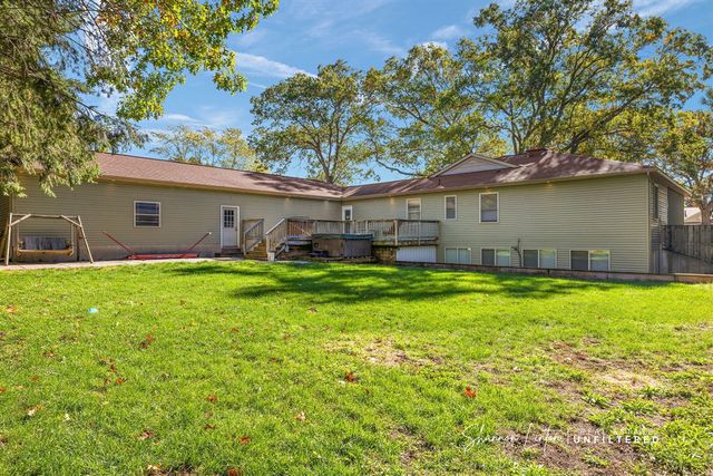 15777 Rannes Street, Spring Lake, MI 49456