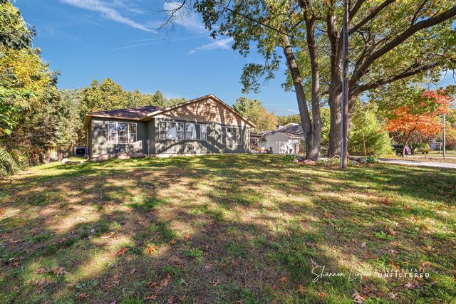 15777 Rannes Street, Spring Lake, MI 49456