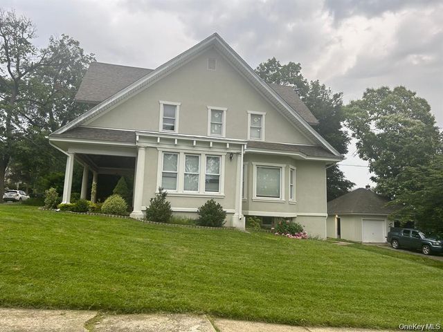 32 City Terrace N, Newburgh, NY 12550