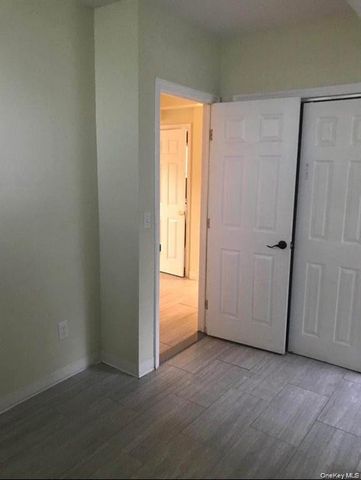 32 City Terrace N, Newburgh, NY 12550