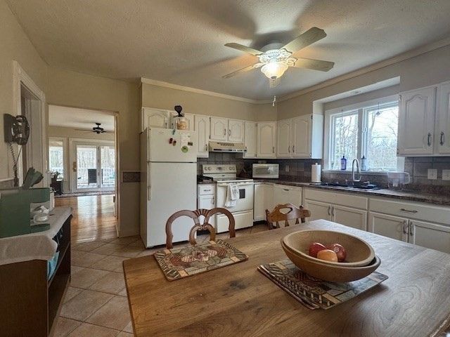 864 Mt Elam Road, Fitchburg, MA 01420