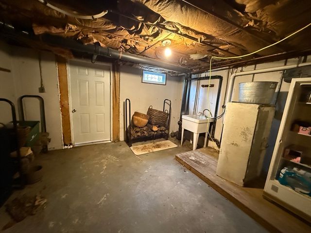 864 Mt Elam Road, Fitchburg, MA 01420