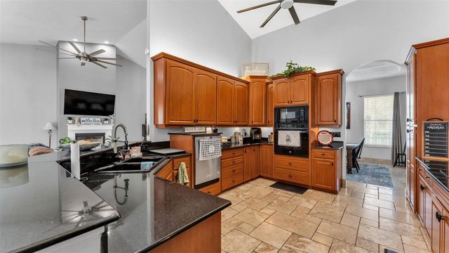5155 LAKE DEESON WOODS COURT, Lakeland, FL 33805