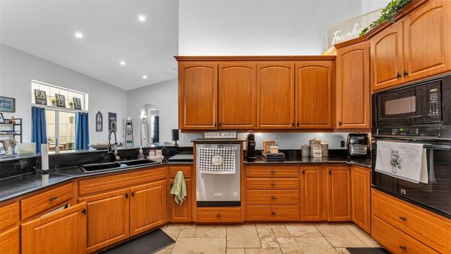 5155 LAKE DEESON WOODS COURT, Lakeland, FL 33805