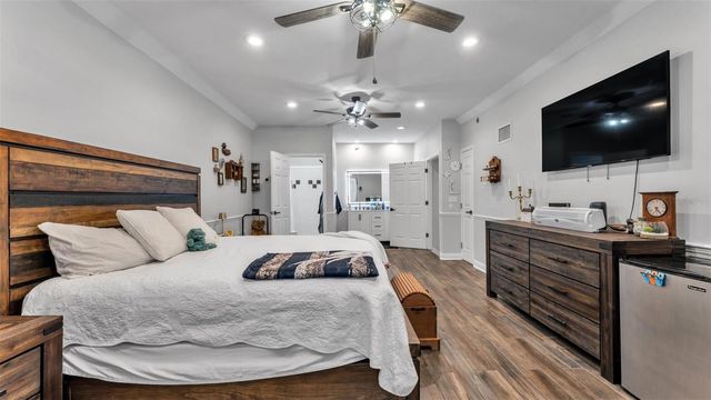 5155 LAKE DEESON WOODS COURT, Lakeland, FL 33805