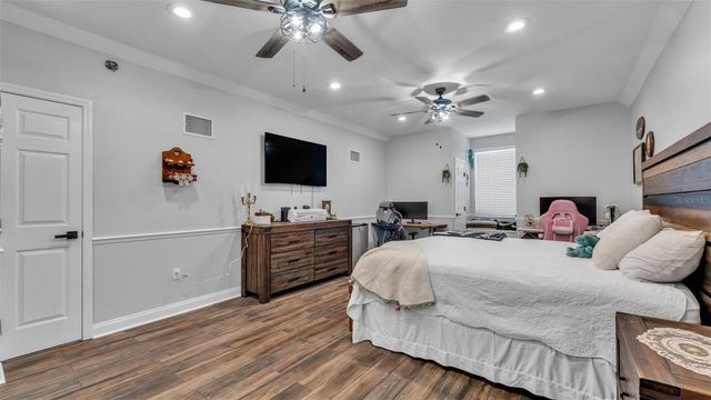 5155 LAKE DEESON WOODS COURT, Lakeland, FL 33805