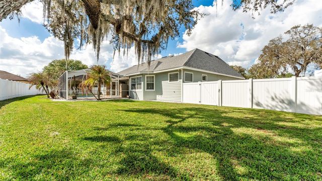 5155 LAKE DEESON WOODS COURT, Lakeland, FL 33805
