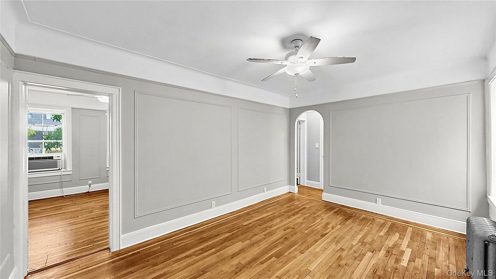 45-14 43rd Street 1E, Sunnyside, NY 11104 — photo 2
