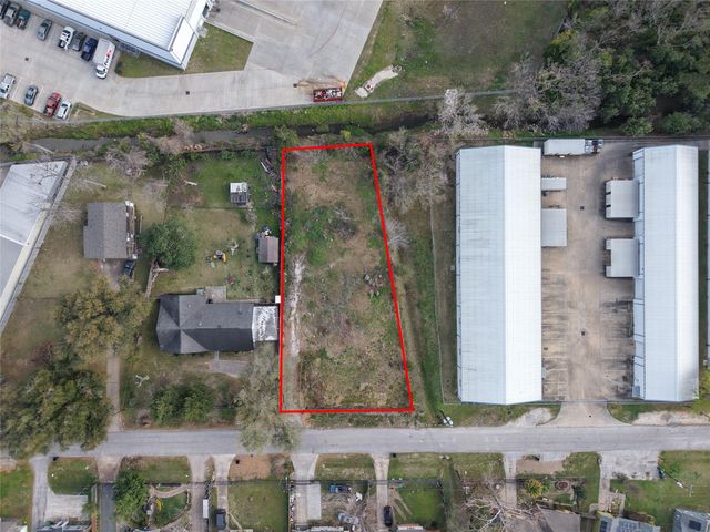 345 Delz Street, Houston, TX 77018