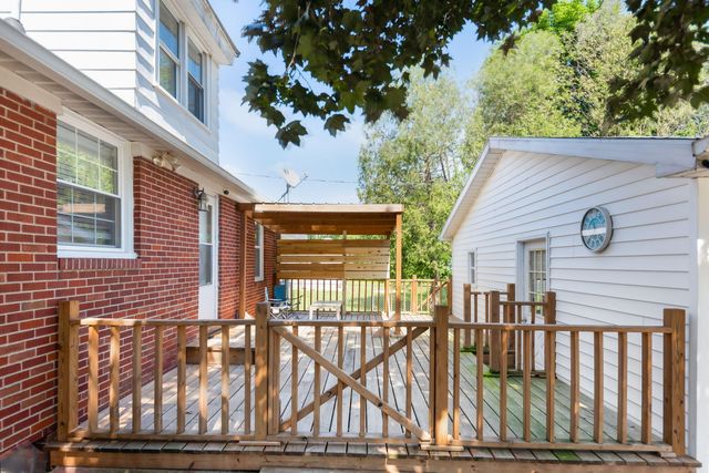 2404 Monroe Street, La Porte, IN 46350