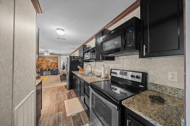 11232 SE 92ND COURT, Belleview, FL 34420