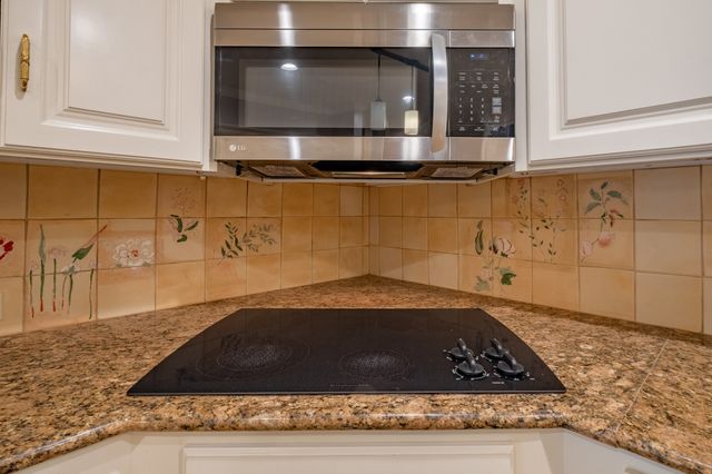 2103 Juanita Drive, Arlington, TX 76013