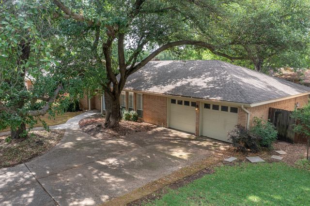 2103 Juanita Drive, Arlington, TX 76013