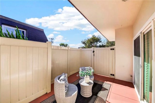 2592 W 235th Street, Torrance, CA 90505