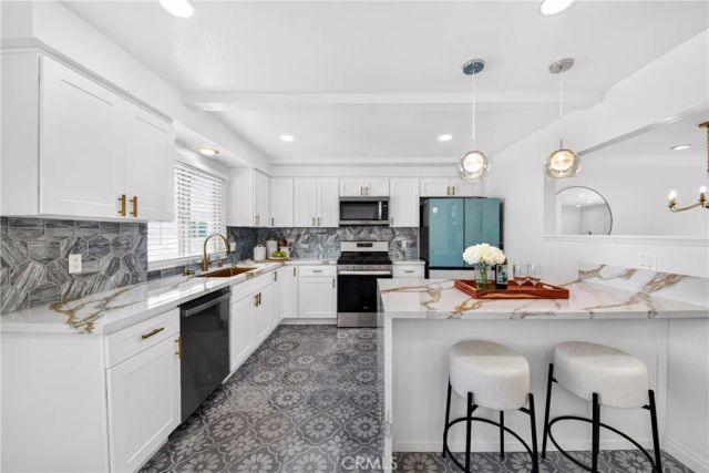 2592 W 235th Street, Torrance, CA 90505