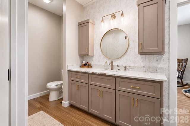 14 Daisy Lane, Taylorsville, NC 28681