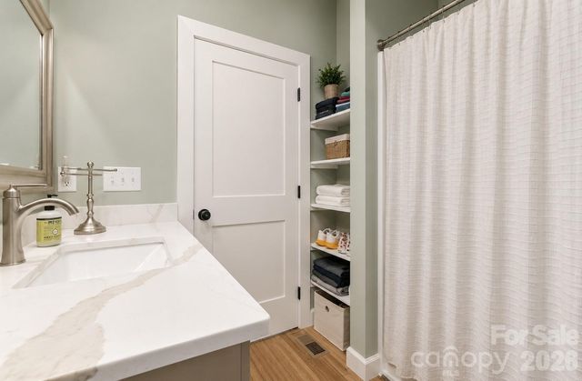 14 Daisy Lane, Taylorsville, NC 28681