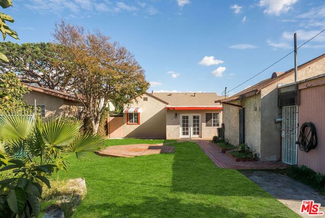 1831 N Buena Vista Street, Burbank, CA 91505