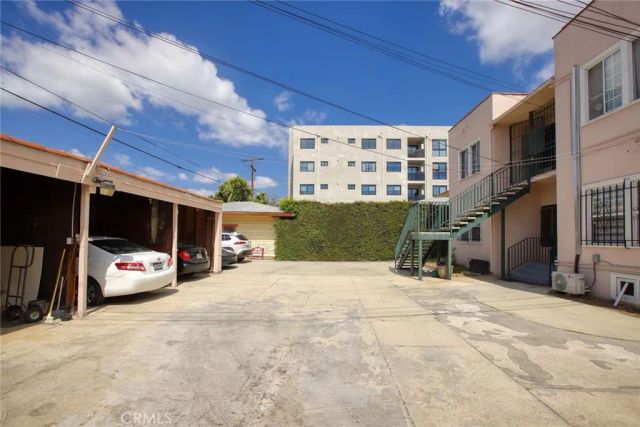 1547 S Wilton, Los Angeles, CA 90019