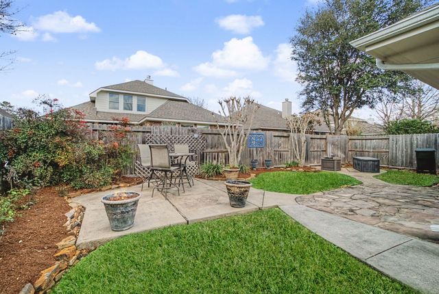 46 S Dylanshire Circle, Conroe, TX 77384