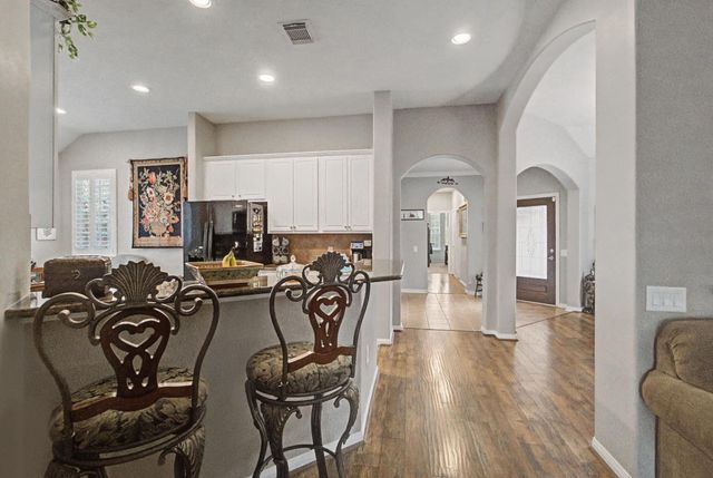 46 S Dylanshire Circle, Conroe, TX 77384