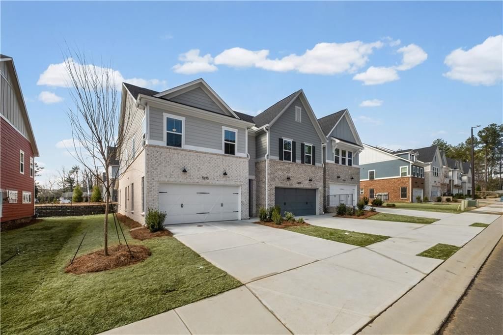 5669 Tillman Way, Powder Springs, GA 30127