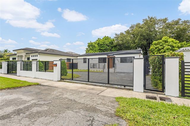 1980 SW 32nd Avenue, Miami, FL 33145