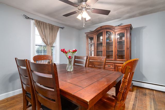 90 Massachusetts Avenue, Warwick, RI 02888