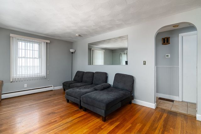 90 Massachusetts Avenue, Warwick, RI 02888