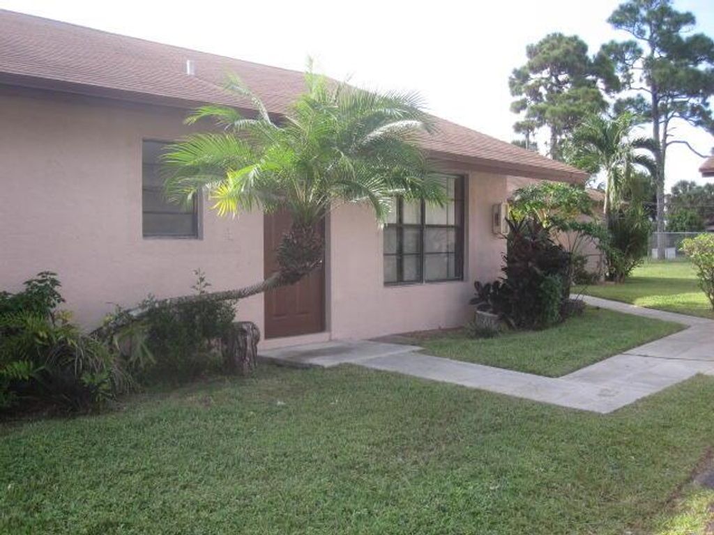 2321 Ida Way 27a, West Palm Beach, FL 33415