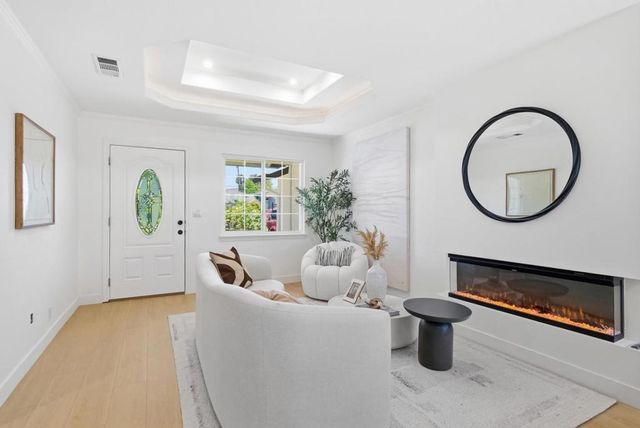 1241 Lynn Way, Sunnyvale, CA 94087
