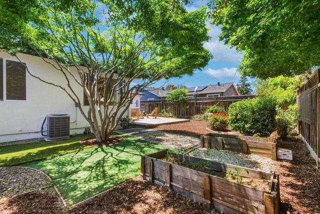 1241 Lynn Way, Sunnyvale, CA 94087